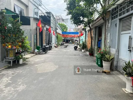 Bán lô đất 2 mặt tiền đường hồ bá phấn, gần ngay ga metro phước long 6,4 tỷ còn tl, vị trí đẹp