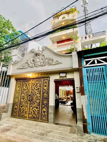 Bán nhà giá 5 Tỷ 690tr HXH 8m ở Hiệp Bình, Thủ Đức, 70m2, 3PN, 3WC,SHR