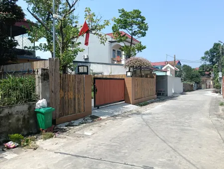 Bán nhà 135m² mặt tiền teucj chính sẵn kinh doanh cafe giá 4.6 tỷ Xã Nội Bài