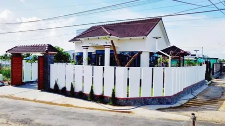 VỊ TRÍ ĐẸP - GIÁ TỐT - Chính Chủ Cần Bán Villa Nghỉ Dưỡng Tại Gò Công - Tiền Giang