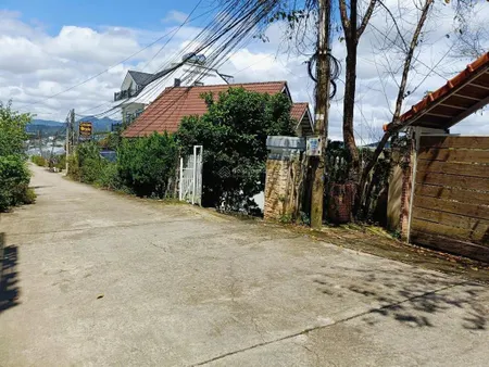 Đất biệt thự diện tích 200m2 đường hùng vương, đường ô tô, view đẹp, giá rẻ nhất khu vực 5.5 tỷ