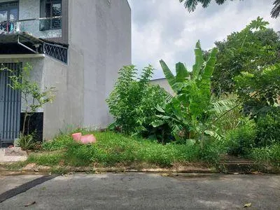 Chính chủ cần bán gấp đất nền liên phường, quận 9 giá chỉ 1 tỷ 500 triệu shr dt 50m2