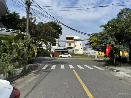 Bán lô kẹp cống đường nguyễn xiển vị trí cực đẹp giá đầu tư minh tuyết nhà đất biển ngọc