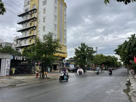 81m2 đất mặt đường trung lực ngang 4.5m vỉa hè 15m đoạn đẹp nhất