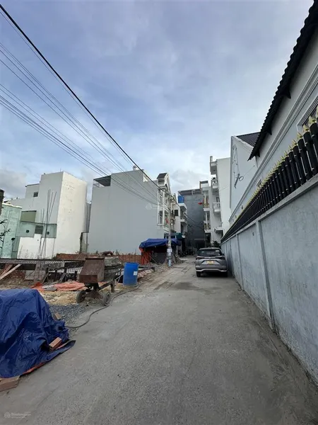 Bán lô xd đất thổ cư 100%..hẻm 5m / hiệp thành 07,,đường chùa pháp thạnh..q12..dt4x18m cn72,3m