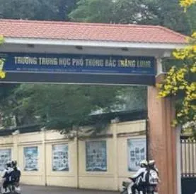 Bán đất hậu dưỡng 48.5m2gần cầu thăng longgần viện nhiệt đới trung ươngnhỉnh 4 tỷ