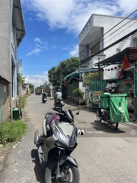 Đất nền kinh doanh buôn bán quảng tiến 28, đường nhựa thông 2 tỷ 950 gần ql1a và chợ quảng biên