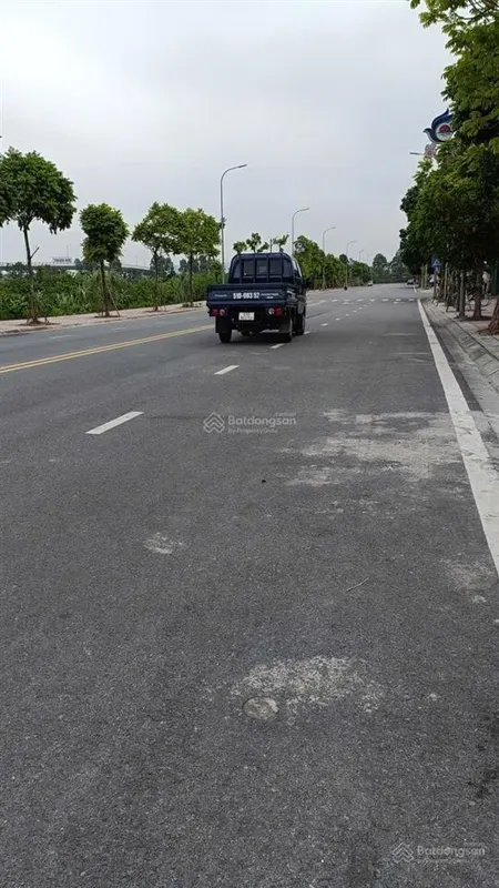 Duy nhất 1 lô đất ngay t.t thạch bàn oto gđ đỗ cửa cách oto tránh 30m