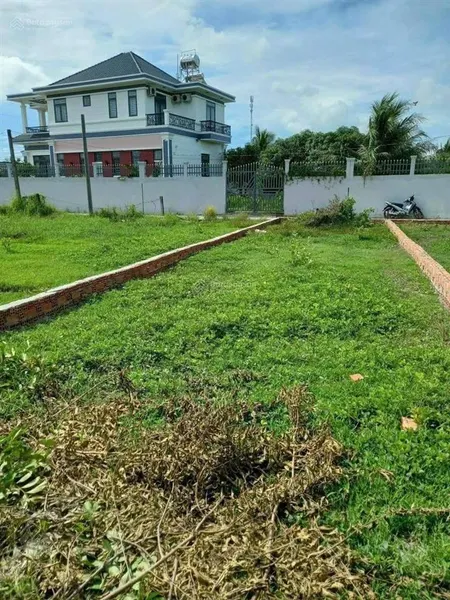 Chịu lỗ 400 triệu, chủ sang lại lô đất 109m2 đất full thổ cư giá 800 triệu ngay kcn cầu tràm