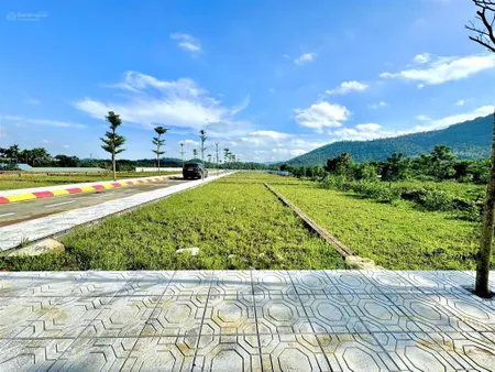 Nhỉnh 2 tỷ, bán ngay lô đất 100m2 full thổ cư tại phú cát, quốc oai. giá siêu hời