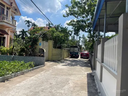 Bán đất chính chủ 100,5m full thổ cư tại bãi sậy2 ạ tân dân, khoái châu, hưng yên giá chỉ hơn 2 tỉ
