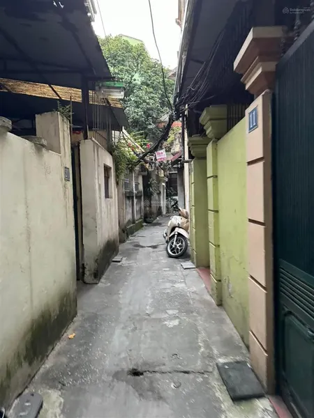 Bán đất tặng nhà cấp 4 ngõ 58 nguyễn khánh toàn 51m2 hơn 6 tỷ, vuông đẹp, phù hợp xây ccmn