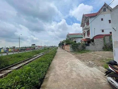 Bán lô đất mặt ql37 ( ah1 ) xã lạng giang