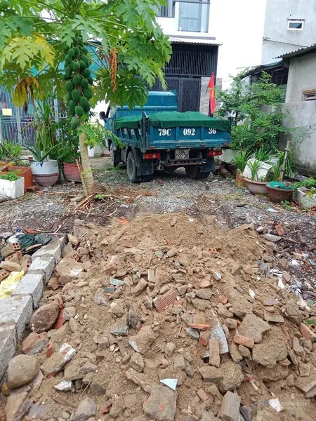 Bán lô đất trung tâm tp nha trang, dt 53,7m2, đường oto, sổ đỏ, giá chỉ 1,920 tỉ. 0905 050 ***