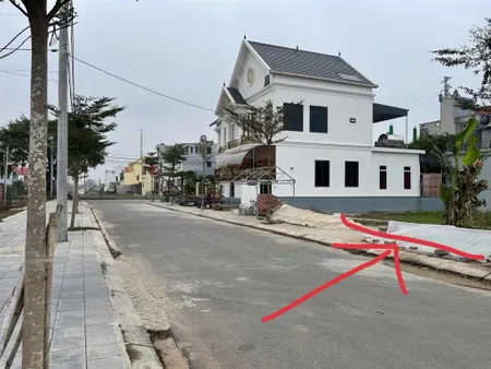 Gia đình tôi cần bán gấp lô 104m2 đấu giá giao phong gần cao tốc quất lâm nam định