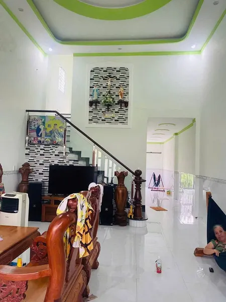 Chủ kẹt bán gấp nhà 1 trệt 1 lửng Trảng Dài Biên Hoà . chỉ 1 tỷ 700