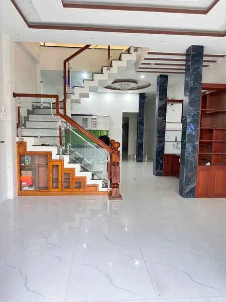 🔴💥Nhà 2 tầng đường Giáp Văn Cương -  Sát biển