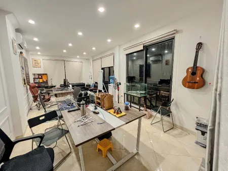 Bán nhà 35m² giá 22 tỷ Phường Láng