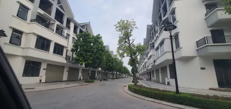 Liền kề Hinode Royal Park Full nội thất 5 tầng ở ngay, sdcc