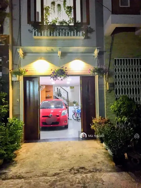 Khu vip! hẻm nhựa 8m ô tô đậu trong nhà huỳnh văn bánh, pn dt 3,2x10m=32m2, l3tst chỉ 9.8 tỷ