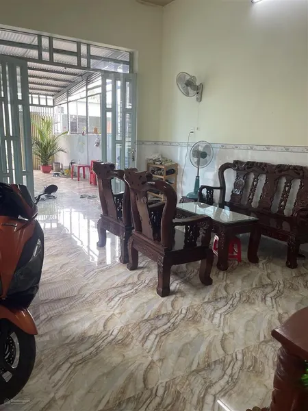 Bán nhà mặt tiền chợ bình lộc lonv khánh đồng nai