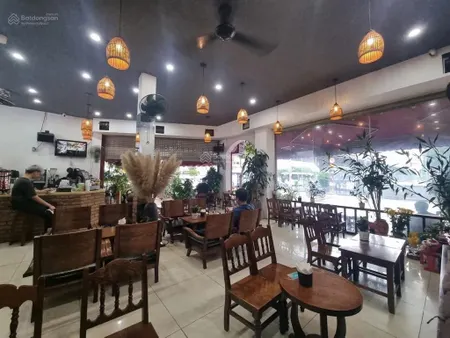 Lô góc vip lê trọng tấn vị trí đắc địa kinh doanh cafe, doanh thu khủng. 2tỷ500/năm