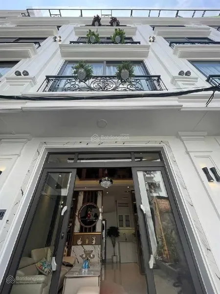 Bán nhà phân lô đô thị kiểu mới phố yên hoà35m2 đẹp xuất sắc