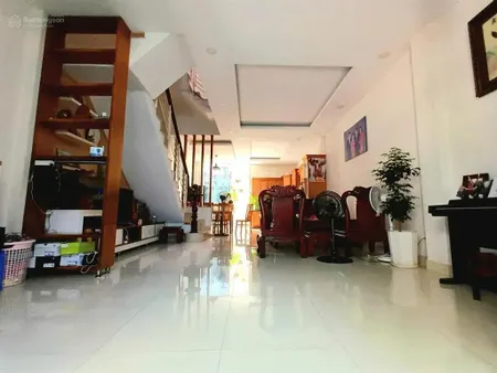 Bán nhà siêu hiếm 5m ngang 5pn ngay chợ phạm văn bạch p.15 tân bình 90m² x 3 tầng. 8tỷ tl