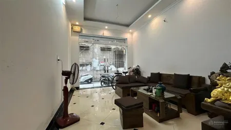 Nhà phố giáp nhị hoàng mai ngõ thông ô tô dòng tiền