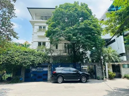 Siêu biệt thự vườn đào, tây hồ giá siêu tốt. * 230 m2 13m mặt tiền.