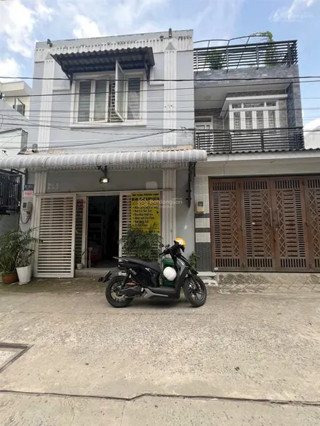 Chủ cần tiền bán gấp nhà 1 trệt lầu 120 m2 ngang 6 hẻm xe hơi đường 48 hiệp bình chánh thủ đức