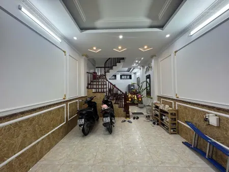Bán nhà phố kim ngưu, quận hbt 50m2 8 tỷ 4 tầng ngõ thông khắp ngả mt 4.5m