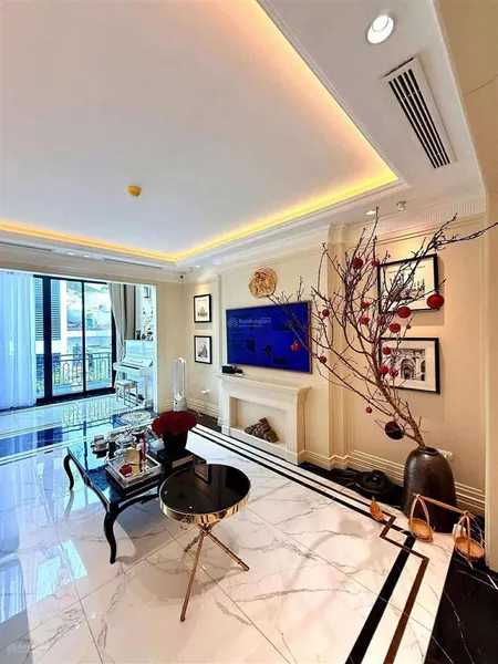 Bán nhà siêu đẹp! trần khát chân, hai bà trưng, mới kính koong, thang náy, 15m ra phố 43m