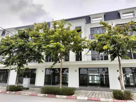 Chính chủ cần bán căn liền kề 124m2 mặt tiền 6 mét hướng đông nam đường 16,5m
