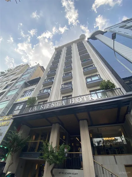 Bán tòa chdv nguyễn văn trỗi p15, 418m2 (19x22), hầm + 7 tầng, 68 chdv cao cấp, hđt 5.2 tỷ, giá mềm