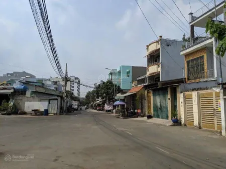 10.2tỷ/93m2khu sầm uất ởkinh doanh đường số 15p.tân quyq7 lúc trước săn thì không cóbán 24h