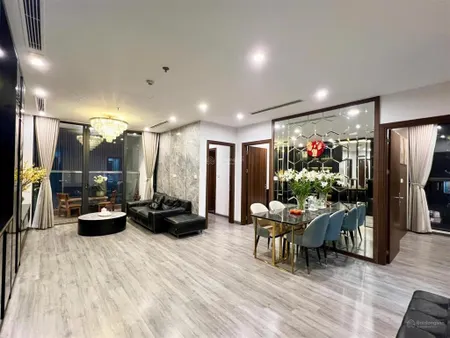 Gấp! bán căn 2pn 2vs đẹp dt 65m2 tầng trung hướng đn cc vinhomes west point đỗ đức dục giá 7,1 tỷ