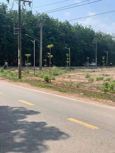Bán đất 650m² ngang 30m giá 2.1 tỷ Xã Trừ Văn Thố