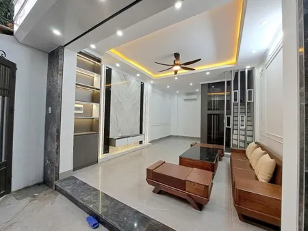 NHÀ MỚI FULL NỘI THẤT Ô TÔ ĐỖ CỔNG Thạch Bàn 42m2 X 6 Tầng X 9.5 tỷ Long Biên.