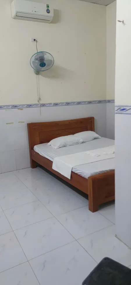 CHO THUÊ PHÒNG Ở NHÀ NGHỈ BẢO THY - BÀ RỊA-  VŨNG TÀU