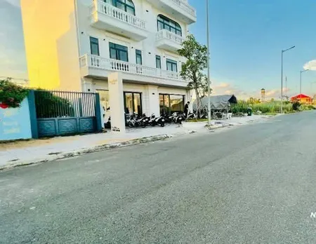 Bán nền đẹp khu Golden City