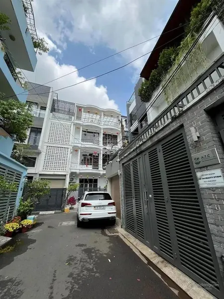 Biệt thự ngang lớn ngay khu vip hẻm trải nhựa lê văn sỹ dt 7.6x20m cn 150m2 kc 3tst. chỉ 25.5 tỷ