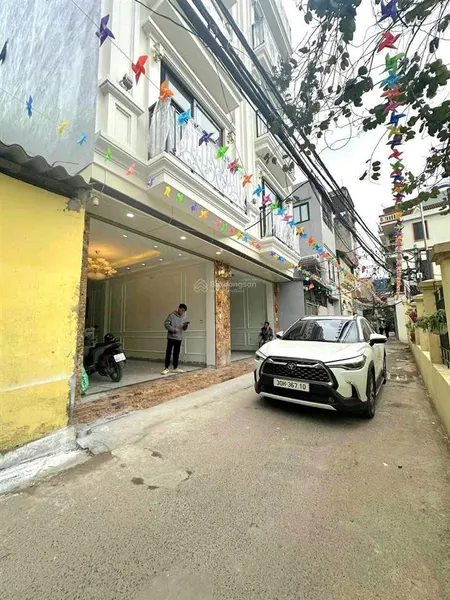 9 tỷ có nhà tây hồ 36m2 7 tầng thang máy sổ đỏ cc