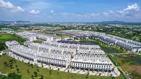 Bán căn nhà phố 87m2 hướng tây bắc thanh toán 30% giá 6,8 tỷ giỏ hàng chủ đầu tư