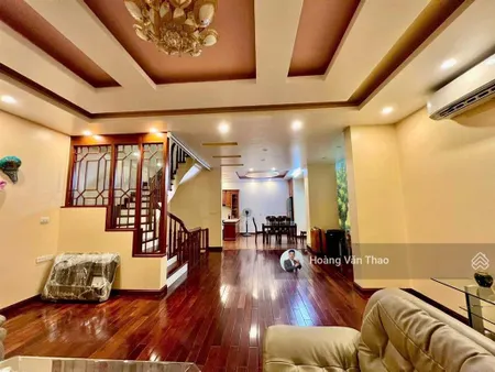 Trứng tâm ba đình dt 106m2 mt 8m 34 tỷ vỉa hè, ô tô đỗ cửa ngày đêm kinh doanh đa dạng