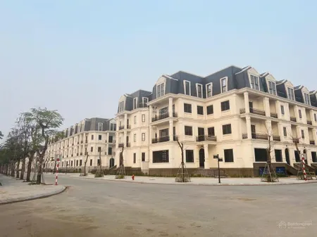 Cần nhượng lại bt lk tại jade square, xây rộng mt rộng, view đẹp cực chất giá hơn 30tỷ