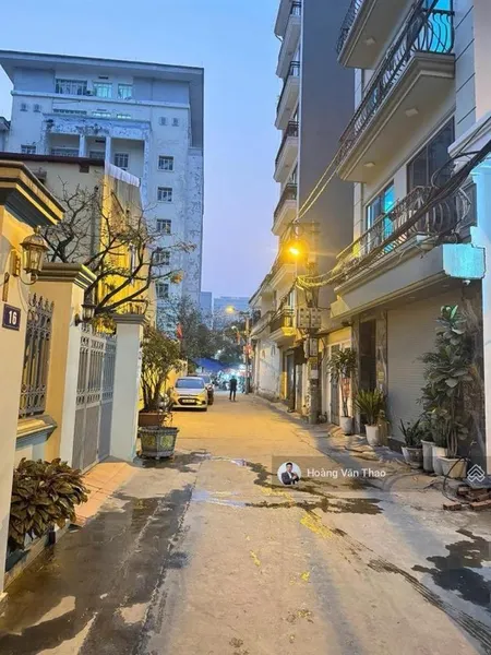 Cực hiếm nhà tây hồ 118m2 mặt tiền 6m 20 tỷ ba bước đến hồ. đầu tư đẹp vô cùng