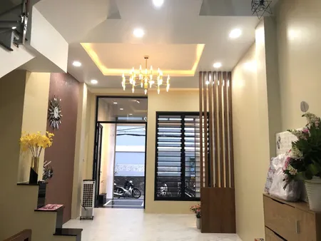 Bán nhà quận 6 - 4 tầng có hầm để xe riêng - Chủ định cư bán gấp 14 tỷ