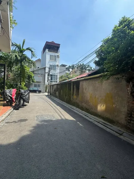 Hiếm ! Bán đất ngõ 532 Ngọc Thuỵ 52m2, oto 7 chỗ ra vào thoải mái, giá đầu tư. LH 0936123469