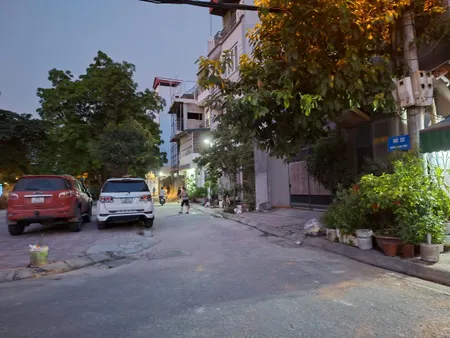 Bán đất ngõ 532 Ngọc Thuỵ 75m2, MT 5m6 vuông đẹp,  oto 7 chỗ ra vào thoải mái, giá đầu tư. LH 0936123469